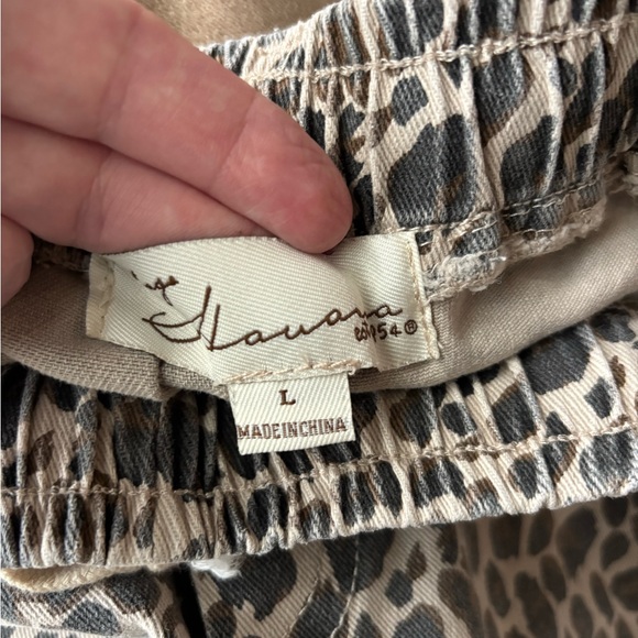 Leopard Print Stretch Wide-Leg Pants by Vintage Havana - Picture 9 of 11